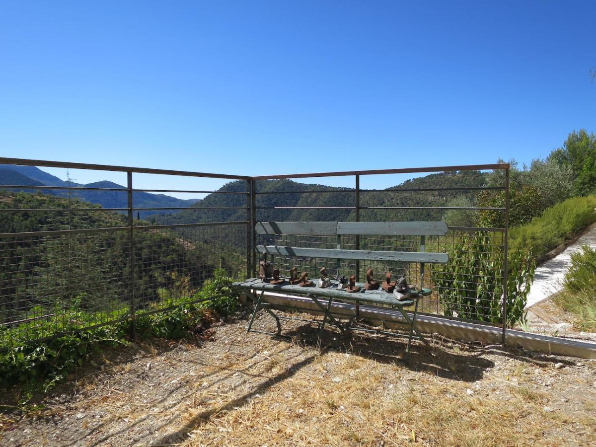 Villa Les Figaires L'Escarene Esterno foto